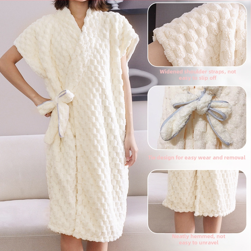Халат за баня от коралов флийс, абсорбиращ и удобен, дамски, есенна употреба; материал: коралов флийс; основен състав: 80% полиестер; тегло: 475 g
