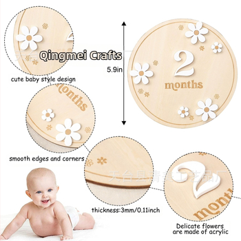 Ξύλινο αναμνηστικό μωρού – στρογγυλό σημάδι γέννησης από Boxwood με μονοπλευρή φλοραλ κατασκευή