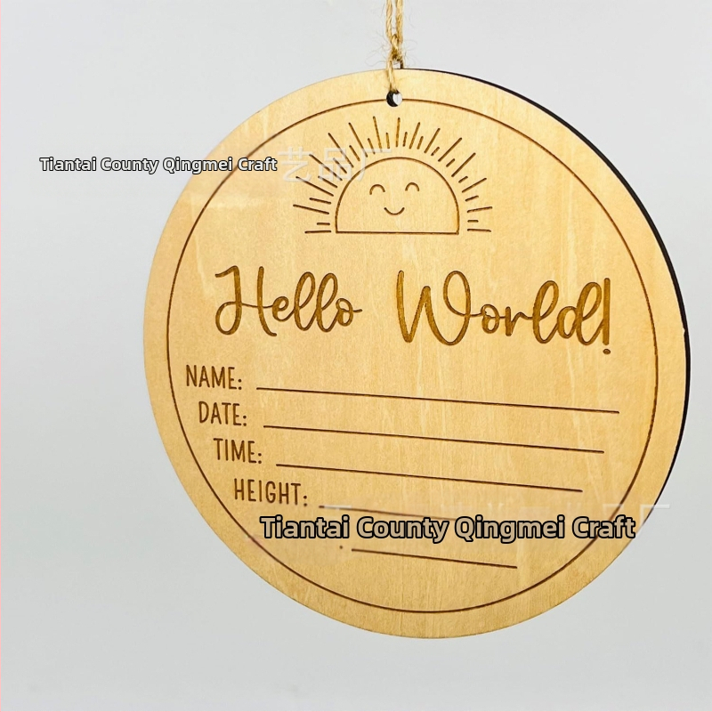 Двустранна гравирана дървена карта за бебета – обявяване на раждането и месечни постижения