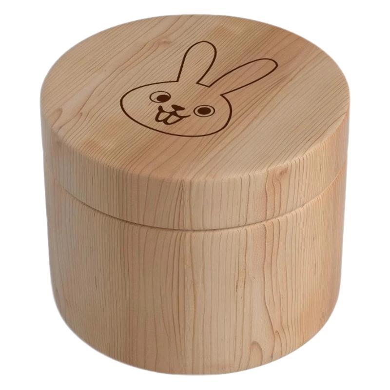 Medinė atminimų dėžutė pieno dantims ir plaukams su srieginiu dangteliu