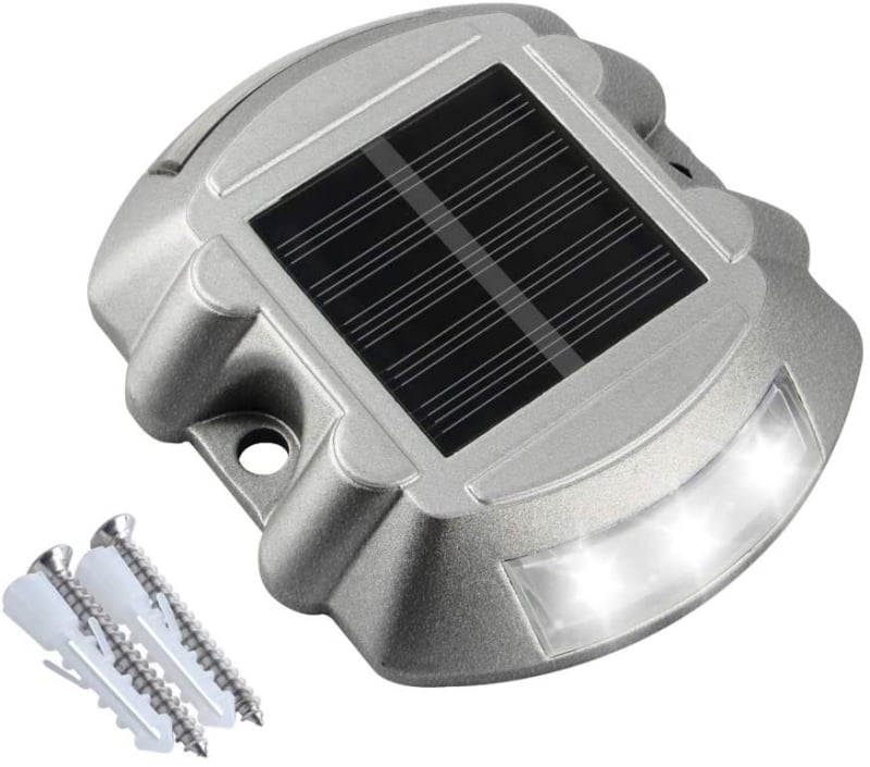 Napelemes kültéri LED padlólámpa sétányokhoz, IP67, 2 W, 2,4 V, üzemidő 16–24 óra