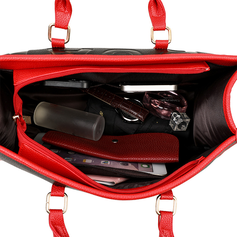 PU anyagú tote táska nagy kapacitású, háromdimenziós külső dizájn, cipzáras záródás, belső cipzáras zseb (2024 téli szezon)