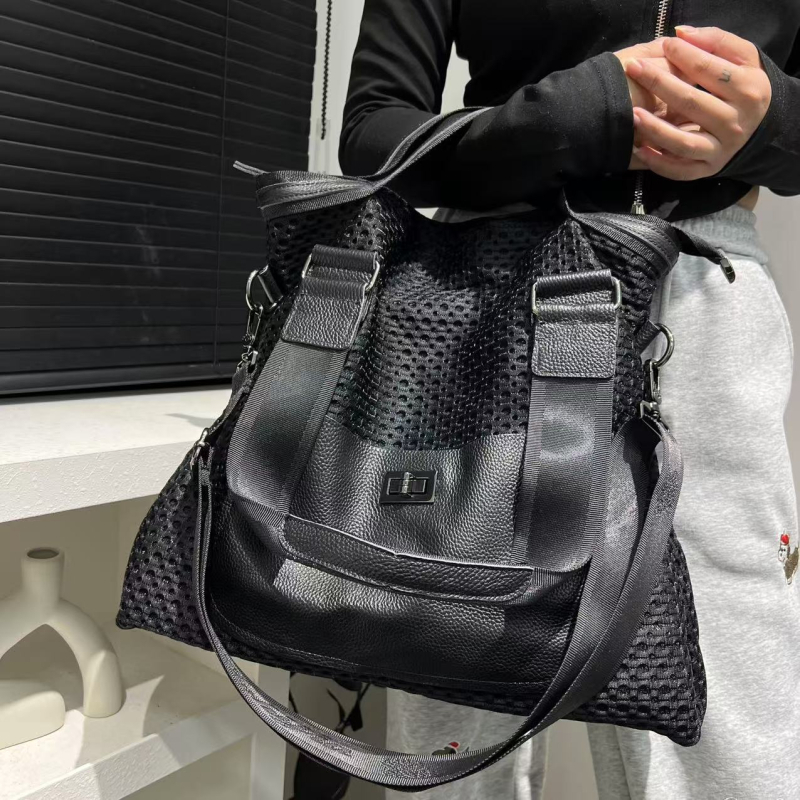 Valódi bőr tote táska, városi minimalist stílus, vízszintes négyzet alakú, cipzáras záródás, belső zseb a telefon számára, poliészter bélés.