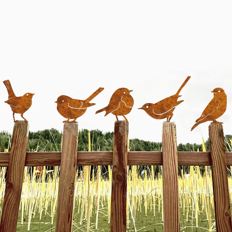Öt madár vasból készült fatörzs-dísz a kertbe, pasztorális stílusú kültéri dekoráció (Anyag: Vas; Kategória: Állatok; Alkalmas: kert, tér, hotel; Márka: Sheng Ji-hyun)