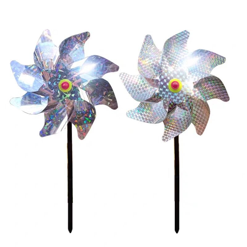 Laser Windmill mezőgazdaság és kertek számára — elektromos kereskedelmi modell; anyag: vastag poliészter PVC PET; elriasztja kisállatokat; alkalmas területek, gyümölcsös, kert, fű, repülőtér.