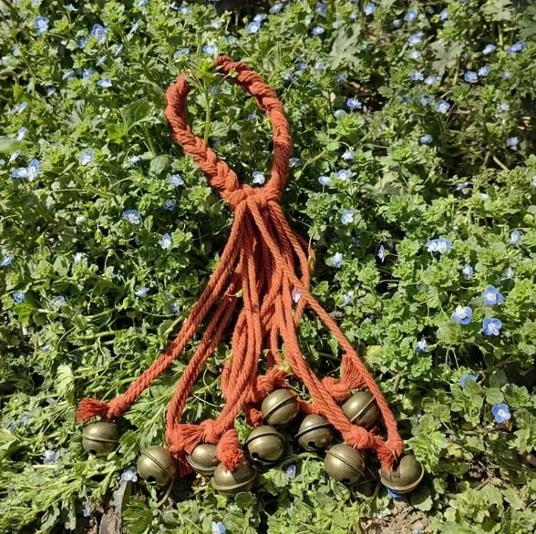 Clopot tricotat maro, pentru decor de casă, handmade, stil modern minimalist, sfoară din bumbac și in, cadou