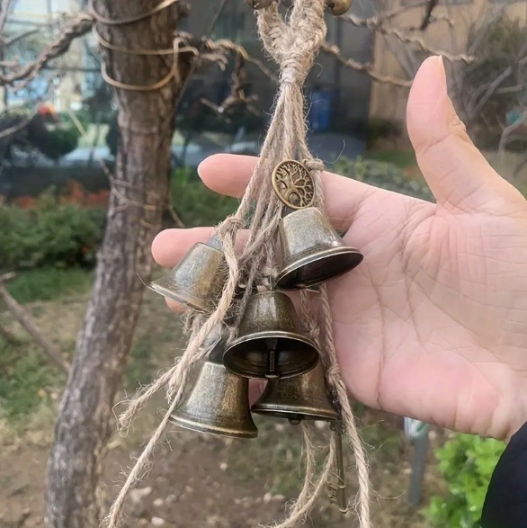 Clopot decorativ lucrat manual – Stil modern minimalist, șnur din bumbac și in