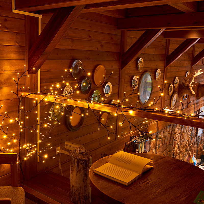 LED grana svjetiljka s savitljivim granama u stilu ratana za unutarnju dekoraciju, IP43, 3 lm, 3000K, ≤36V