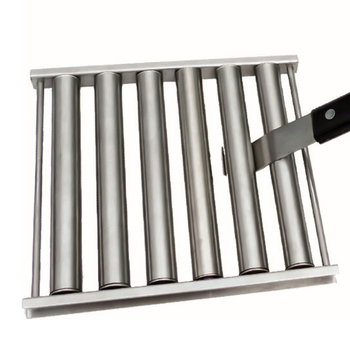 Išimamas dešros laikiklis iš 430 nerūdijančio plieno su medine rankena, kvadratinės formos, 0,36 kg