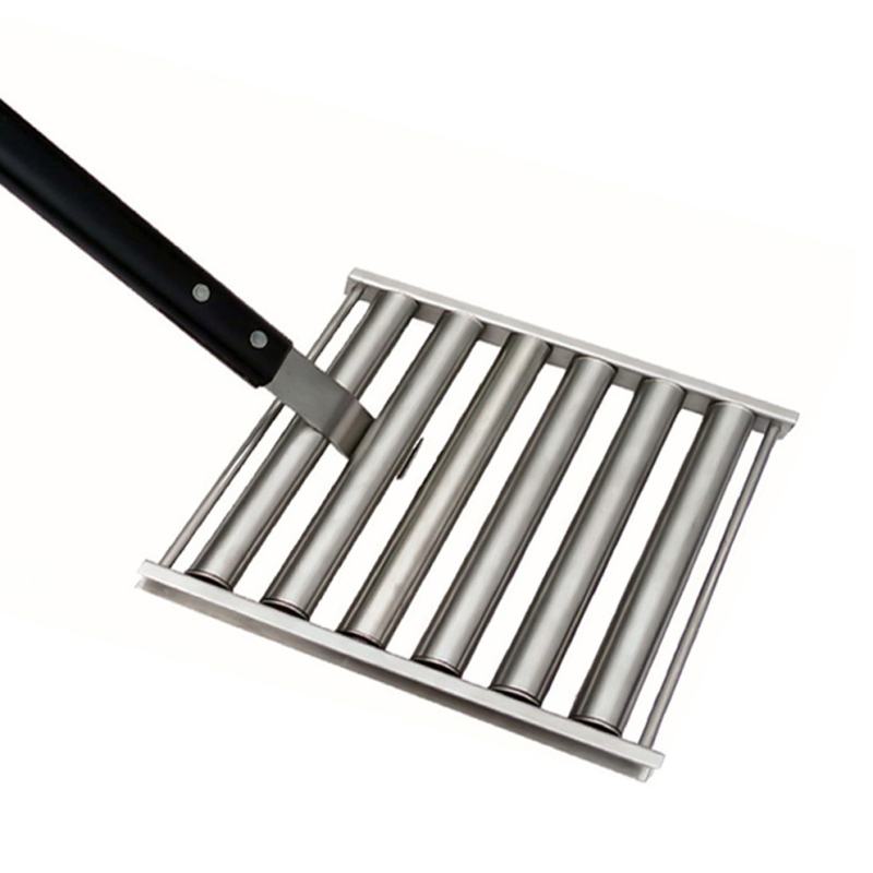 Išimamas dešros laikiklis iš 430 nerūdijančio plieno su medine rankena, kvadratinės formos, 0,36 kg