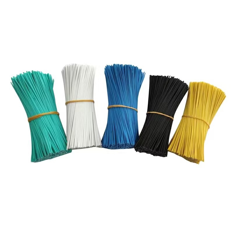 1000 vnt PVC kabelių rišikliai – skirti kabeliams, vynuogynui ir sodui; galvanizuotas plieninis viela; vielos skersmuo 0,4–1,0 mm; apvalių rišiklių išorinis skersmuo 0,7–3,0 mm; plokščios rištys 1,0×2,0–5,0 mm; medžiaga: aplinkai draugiškas PVC + galvanizu