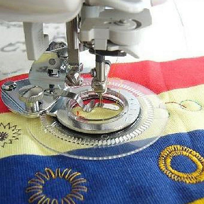 Disk-modelirana potisna noga za šivanje, marka 645, minimalistički i crtić stil