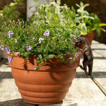 Διακοσμητικό γλάστρας από ρητίνη με δεινοσαύρο – μοντέρνος μινιμαλιστικός σχεδιασμός για κήπο και μπαλκόνι