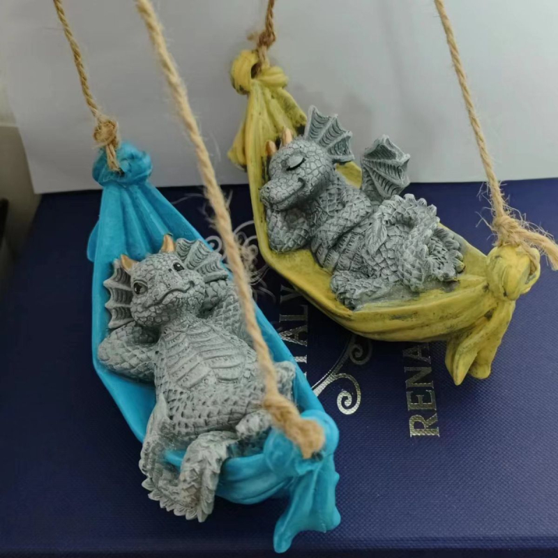 Pandantiv din rășină - dragon mic, decor pentru casă și grădină, ambalaj din carton, cadou potrivit