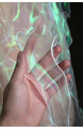 Meistrinė nėrinių dekoratyvinė audinys su sirenos bangų raštu, permatomas, rankų darbo, lazerio gradientinis užbaigimas