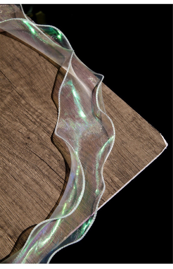 Meistrinė nėrinių dekoratyvinė audinys su sirenos bangų raštu, permatomas, rankų darbo, lazerio gradientinis užbaigimas