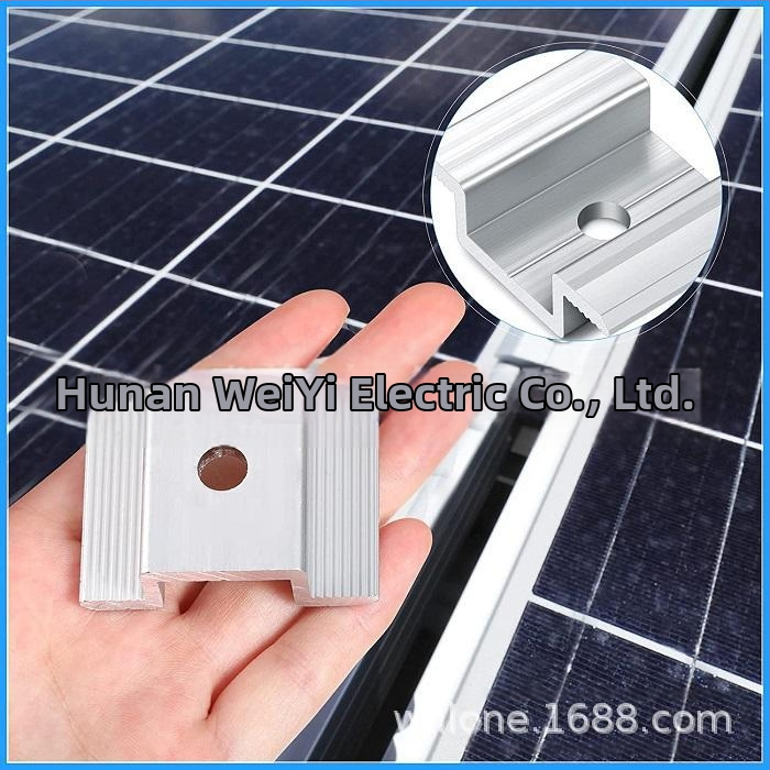 Соларен монтажен държач от алуминиева сплав – комплект притискащи блокове за алуминиеви профили с плъзгач и гайка (тегло 0,053 кг)