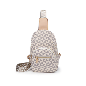 PU чанта за гърдите с цип, мека 3D външност, подплата полиестер, вътрешен джоб с цип и джоб за телефон, лека водоустойчива кръстосана чанта