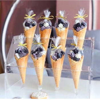 Trikampiai saldainiams maišeliai, PS plastikas, vieno sluoksnio, maisto naudojimui