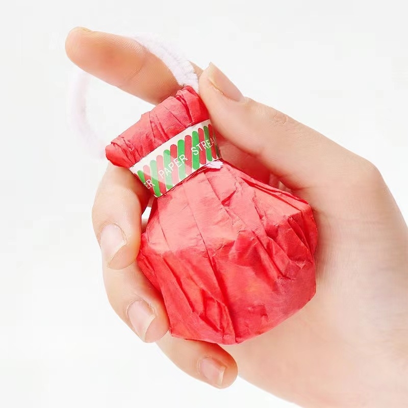 Šventinio patalpos išdėstymo rekvizitas — medžiaga: popierius; medžiagos tipas: juosta, latte art; tinkama vestuvėms; kategorija: renginių išdėstymo rekvizitai