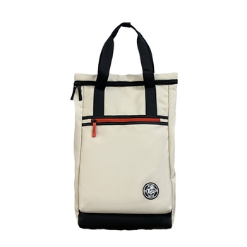 Σακίδιο με street-style σχεδιασμό, ύφασμα Oxford, χωρητικότητα 20–35 L, πλάτη με καμπύλη για σωστή στάση, μοτίβο με γράμματα, επένδυση πολυεστερική