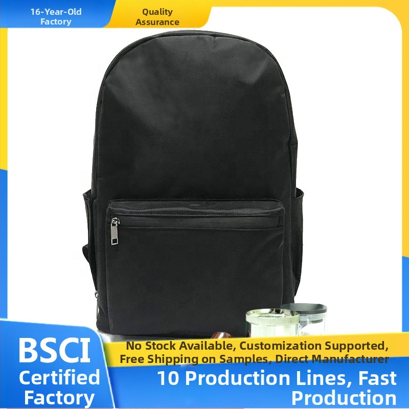 Oxford anyagból készült utazó hátizsák, 36–55L, vízálló, lopás elleni védelem és nedves–száraz elkülönítés.