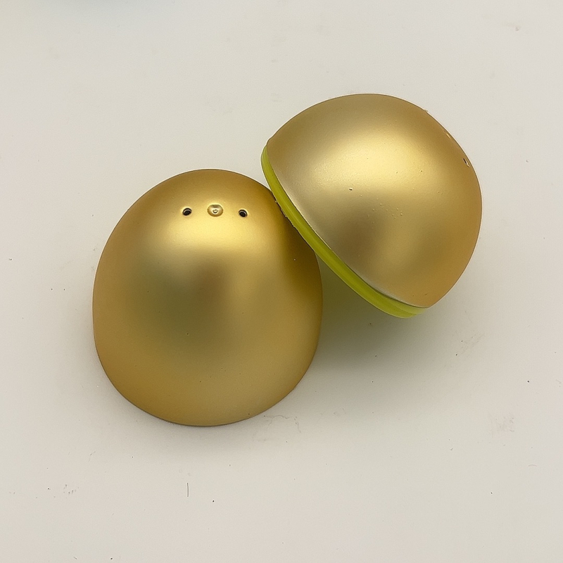 Velykų plastikinis kiaušinis su atidaroma kapsule – žaislas vaikams, tinkama dovana