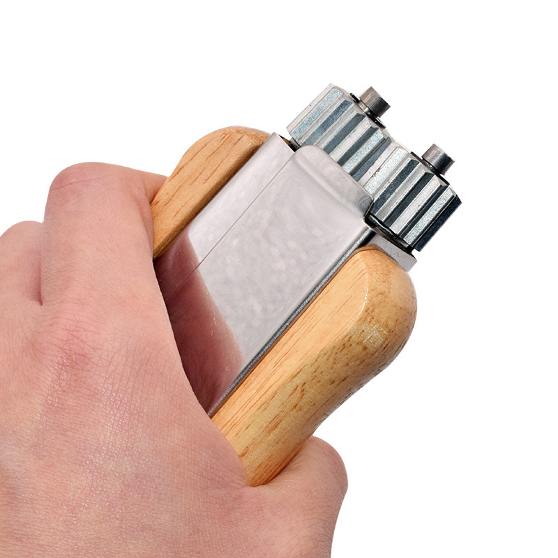 Įtempėjas vielai lizdo rėmui - fuyee medinė rankena; bitininkystei; gyvūnų auginimui ir akvakultūrai; 1 metų garantija