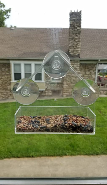 Logs putnu barotājs ar piesūcekni — no plastmasas, automātiska barošana, komplekts 45 gab., piemērots akvārijam