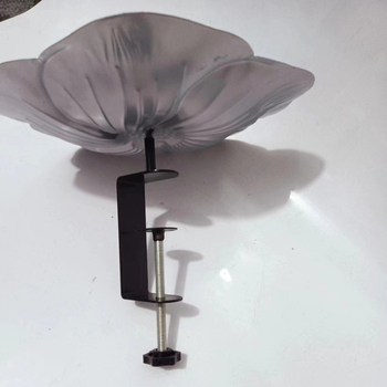 Железен хранилник за птици и водопой за градина, двор и ограден пейзаж — модерен минималистичен метален занаят