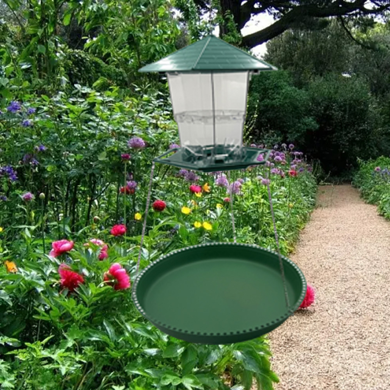 Kovácsoltvas madáretető és fürdő készlet, négyzetes geometriai kialakítás, modern minimalista stílus