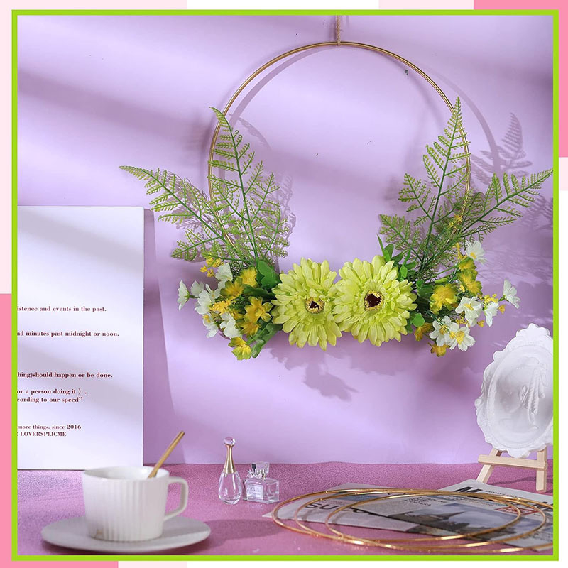 Метален кръг за oкачване - dream catcher, сватбена декорация и реквизит за стенна подредба