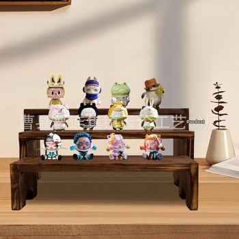 Ξύλινη τριώροφη βάση προβολής γλυκών και μαφινών για επιφάνειες τραπεζιού, μοντέλο Tl-8022, πολυλειτουργική προβολή και αποθήκευση.