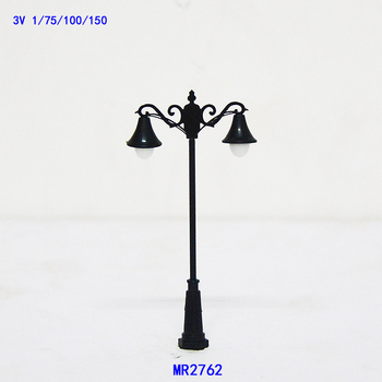 Модел за пясъчни сцени – Желязо, европейска антична дворна улична лампа, мащаб 1:75–1:150, статичен, персонализация по поръчка