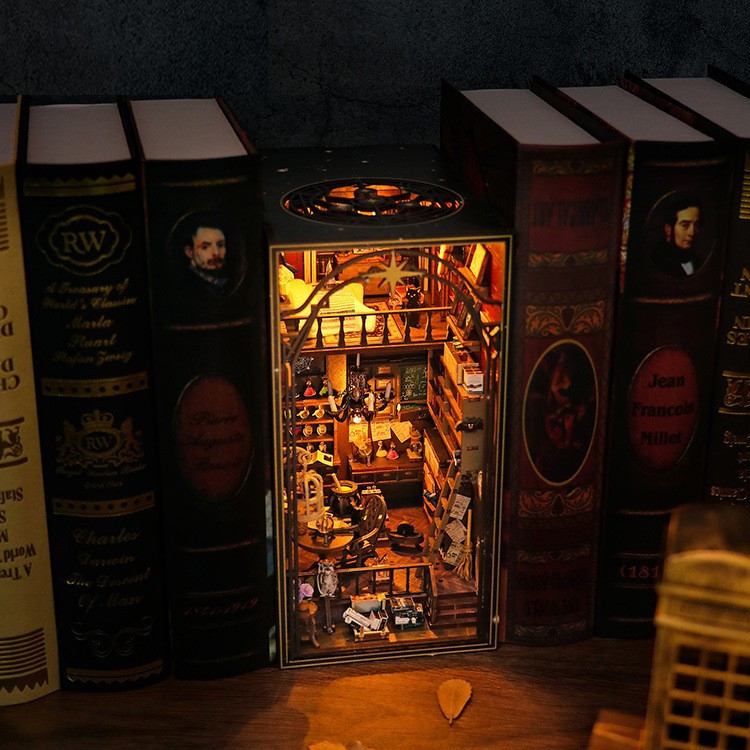 3D ξύλινο μοντέλο συναρμολόγησης βάσης βιβλίου – DIY-ready, Mira Magic House από Hongda, για ηλικίες 15–35