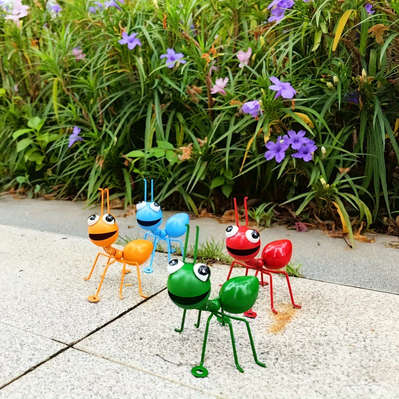 Vasból készült hangyafalidísz — pasztorális stílusú fémművesség otthonra, kertbe és irodába