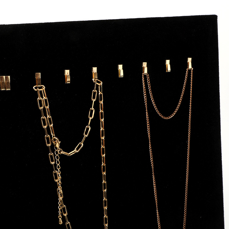 Papuošalų laikiklis iš pūkų medžiagos su auksiniais kabliukais ir medžiu – stalinis parodos laikiklis papuošalams, Korėjos stiliaus, vieno lygio