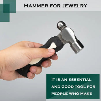 Чук с гумена дръжка и кръгла глава за дърводелство и DIY