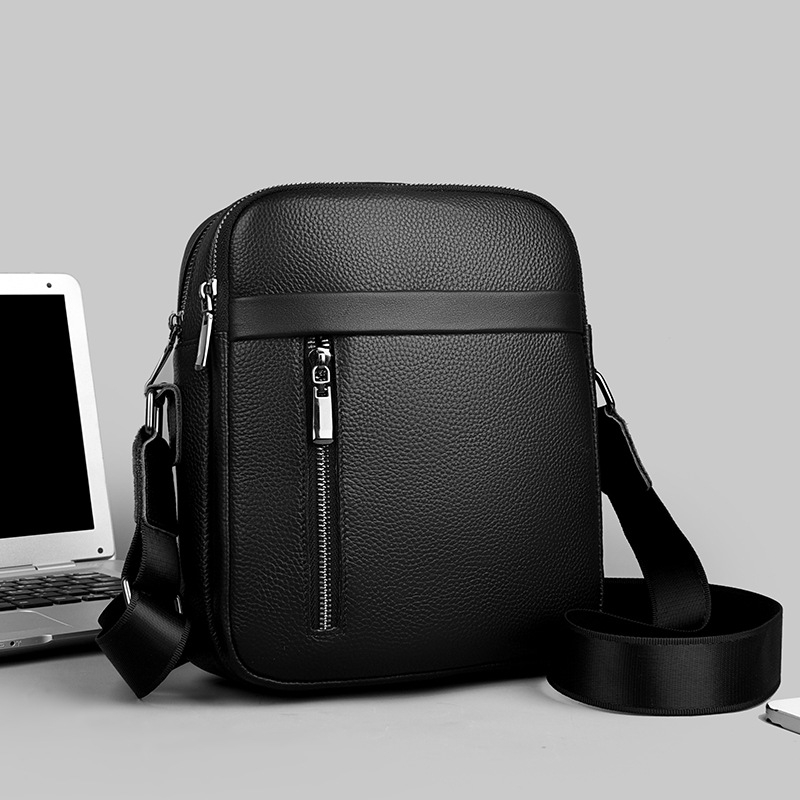 Férfi bőrtáska vállon, nagy kapacitású (első réteg tehénbőrből; 2024 nyári kiadás; mindennapi használatra)