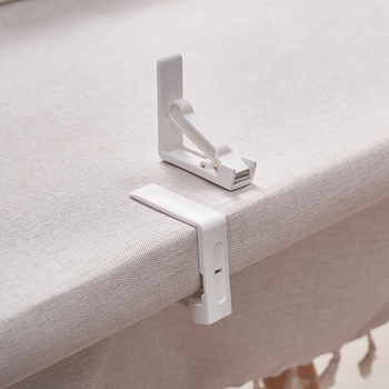 KM κλιπ τραπεζομάντηλου – ABS, αντιολισθητικό και σταθεροποιητικό, μοντέρνος μινιμαλιστικός σχεδιασμός