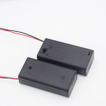 Кутия за батерии No.5 с превключвател и капак, 2 секции за AA батерии