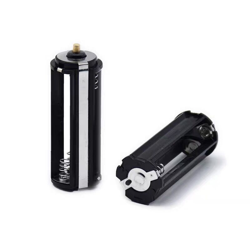 Yixuan поставка за батерии с 3 секции и терминали с еднаква полярност