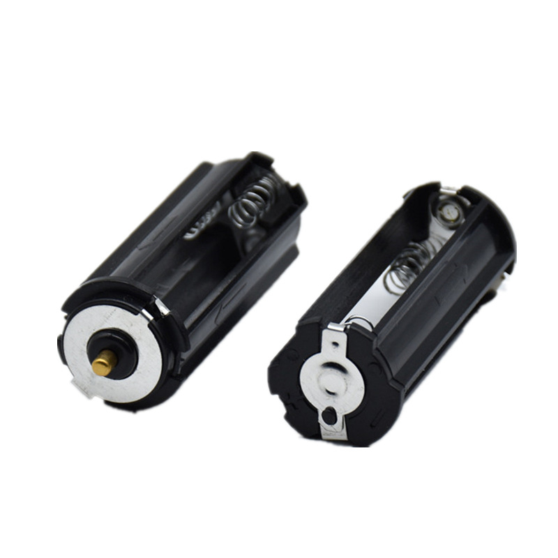 Yixuan поставка за батерии с 3 секции и терминали с еднаква полярност