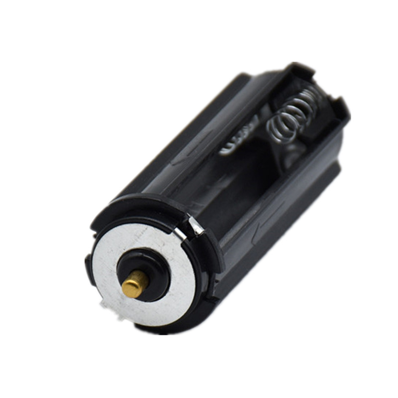 Yixuan поставка за батерии с 3 секции и терминали с еднаква полярност