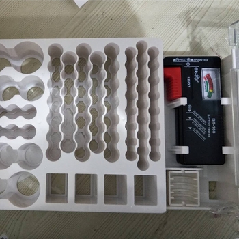 Кутия за съхранение на батерии с тестер за батерии и тестер за капацитет