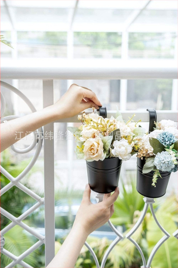 Γλάστρα από μέταλλο, τοιχο-εγκατάσταση και κρεμαστό τύπος, γαλβανισμένος σίδηρος, επίστρωση με πούδρα