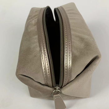 Τσαντάκι καλλυντικών από βελούδινο ύφασμα με κέντημα, οκταγωνική μορφή, μεγάλη χωρητικότητα, διαχωρισμός στεγνό-βρεγμένο