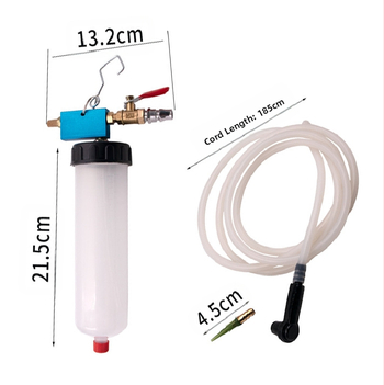 Εργαλείο αντικατάστασης φρένο-υγρού αυτοκινήτου με πνευματική αντλία — Car Elegant Scene