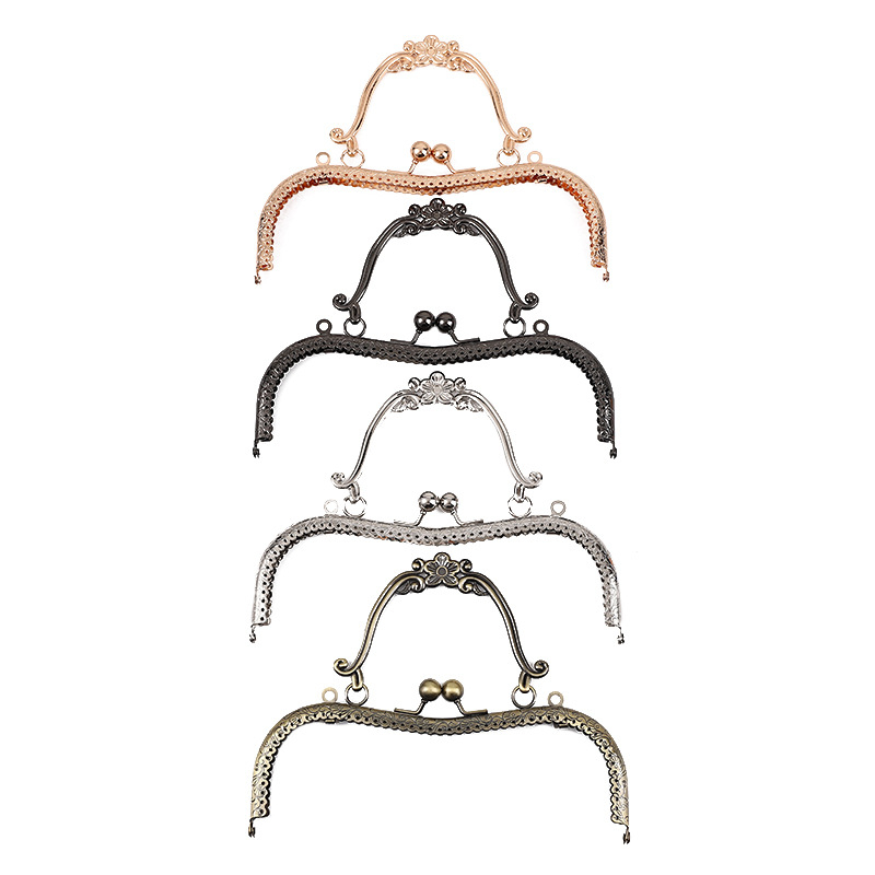 Метален аксесоар за чанти с модел сливово цвете и квадратна повърхност, пет отвора, двойно висящо ухо