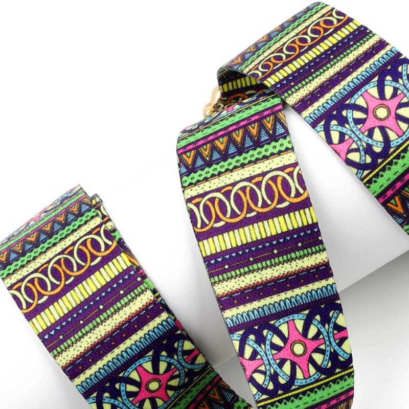 Nailoninė pečių juosta maišams su geometriniu raštu – kvėpuojanti, atspari vandeniui, sumažina apkrovą